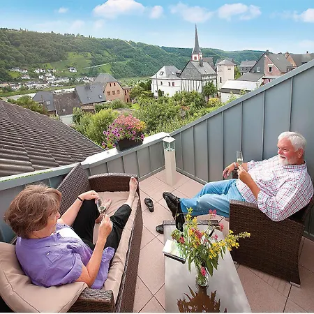 Ferienwohnung Im Sonnenberg Enkirch Exterior photo